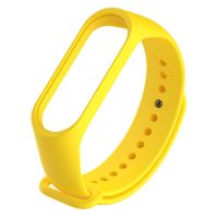 Ремешок для Xiaomi Mi Band 6 силиконовый <желтый> ― Spb.OnlineBazar.su