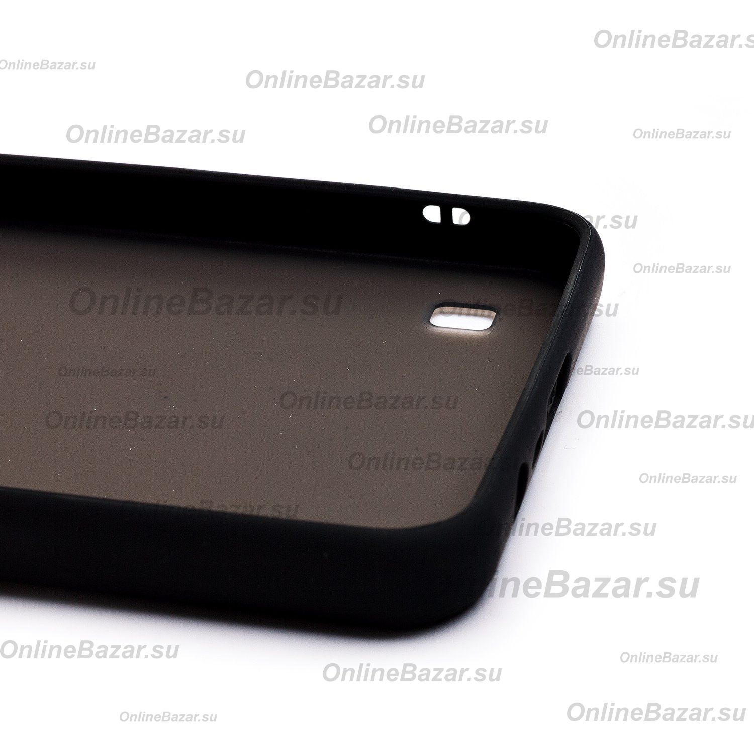 Чехол для Realme C21 пластиковый с окантовкой <черный> ― Spb.OnlineBazar.su